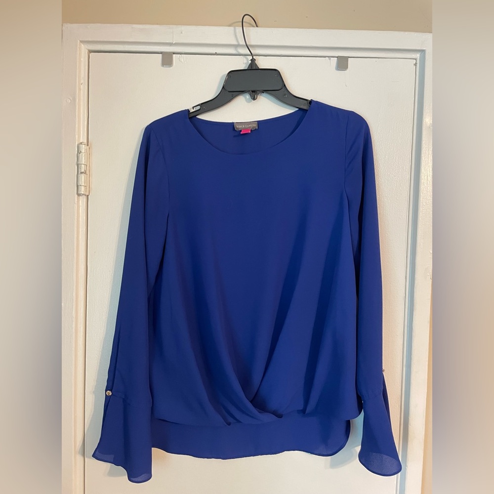 Vince Camuto Bell Sleeve Top